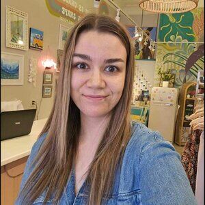 Meet your Posher, Nicole